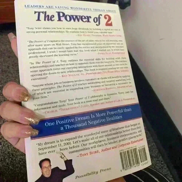 Bundle of books - Picture 13 of 16